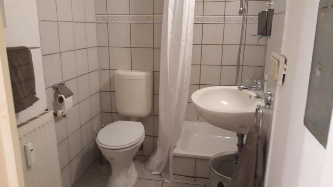 Roter Backstein Apartment 3 Mainz Exterior foto